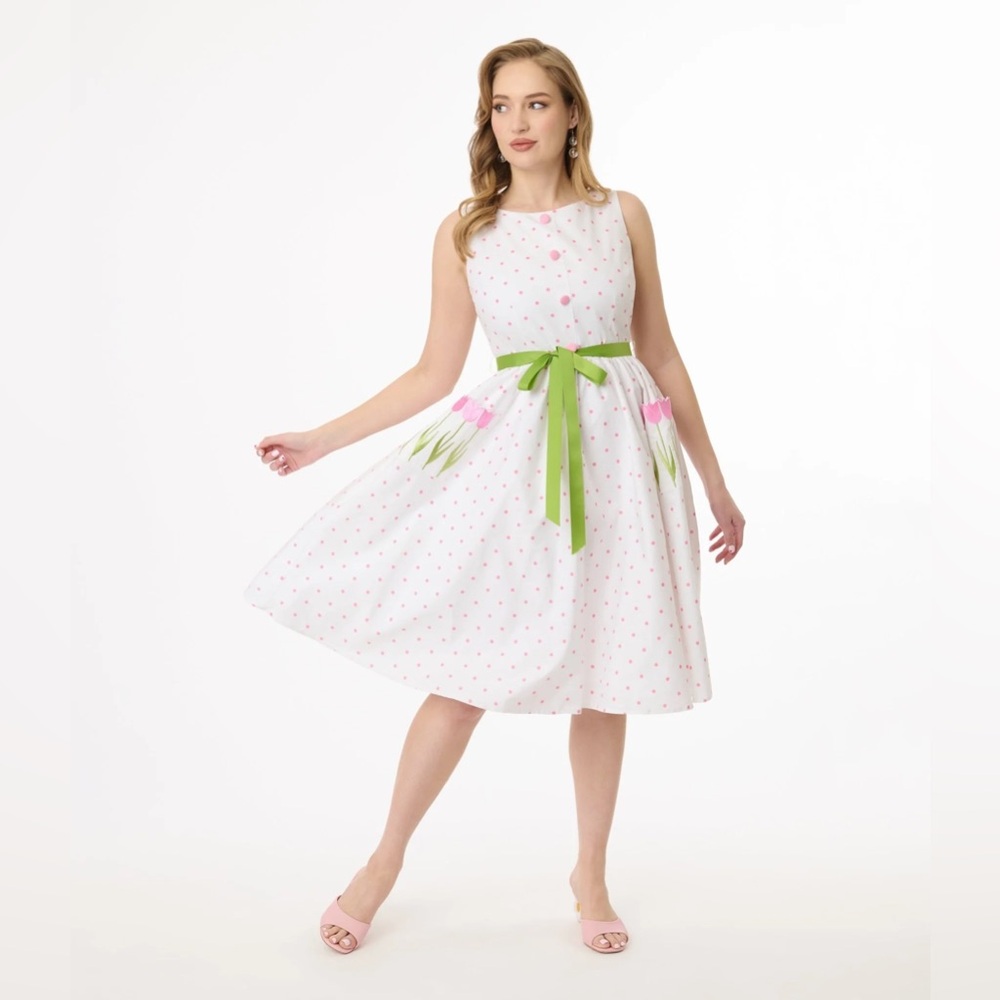 IN SEARCH OF…Unique Vintage Smak Parlour Pin Dot Tulip Sleeveless Swing Dress